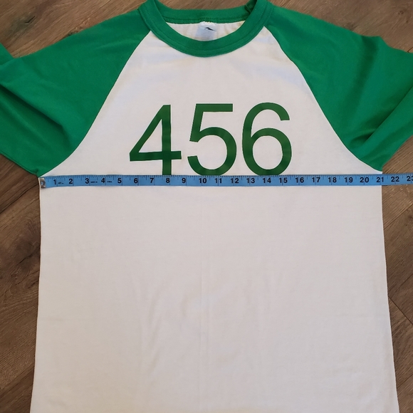 Custom made 456 shirt. Green and white with raglan short sleeves. Large unisex - Picture 9 of 12